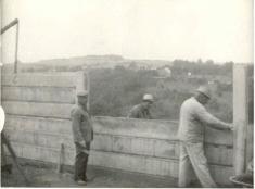 stavba nové části 
   hřbitova v&nbsp;r.1971